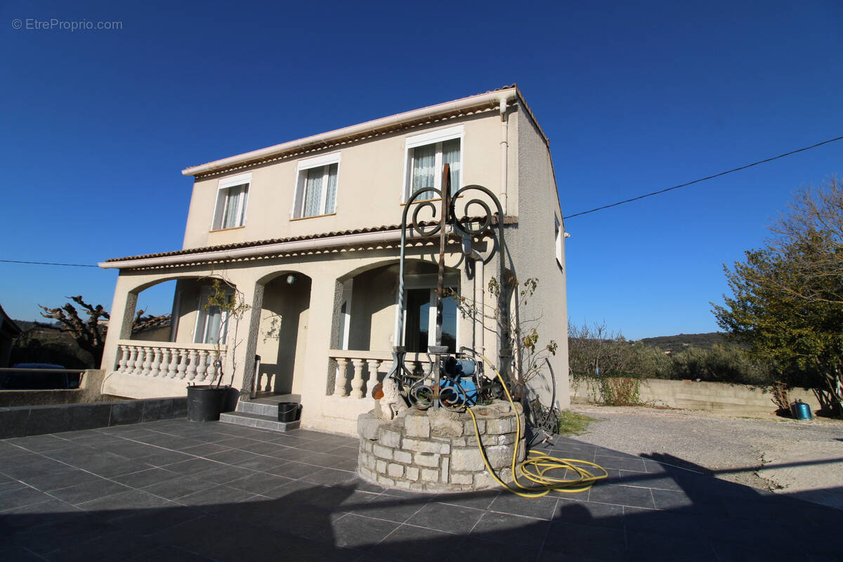 Maison à ROUSSON