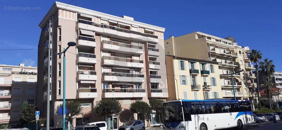 Appartement à MENTON