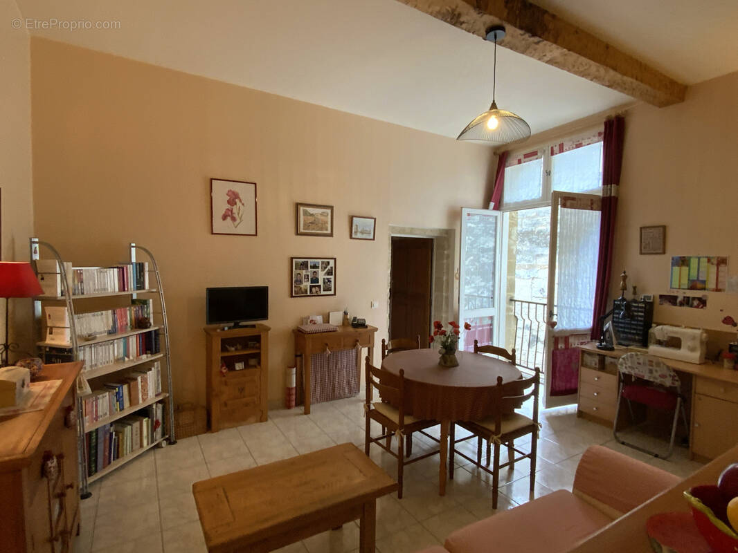 Appartement à UZES