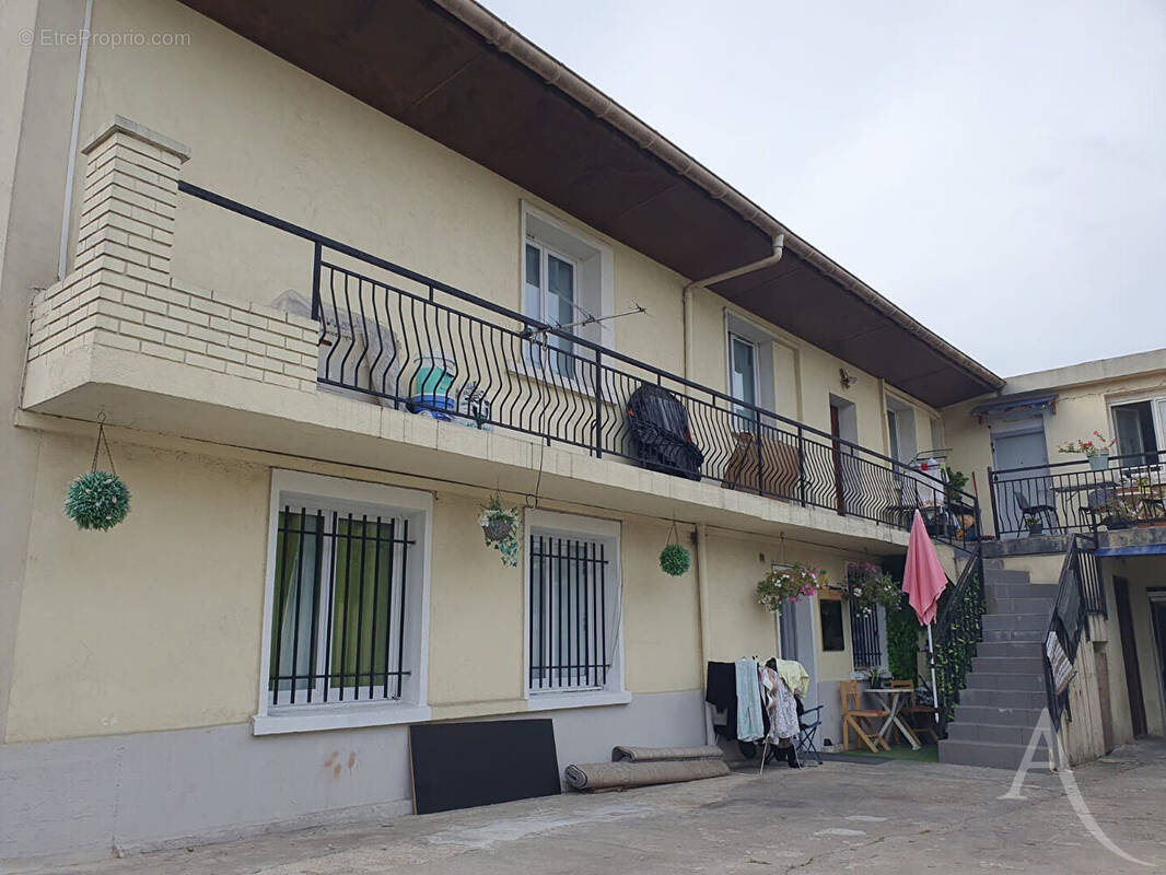 Appartement à MONTREUIL