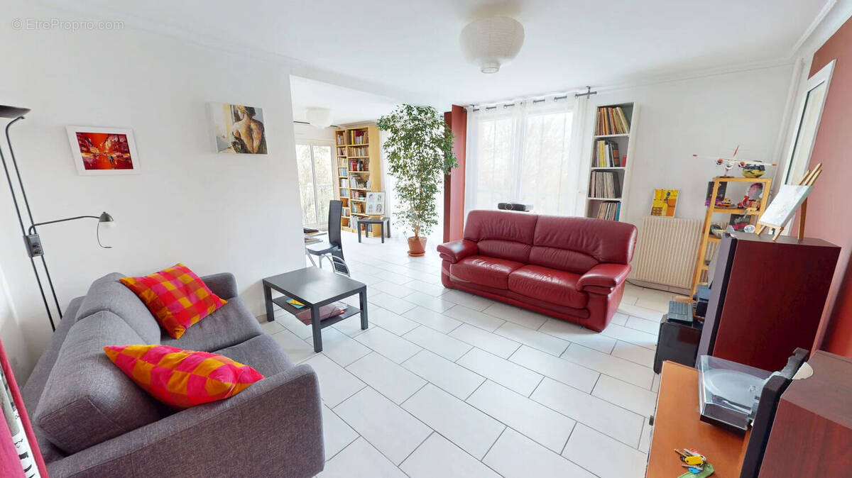 Appartement à COLOMIERS