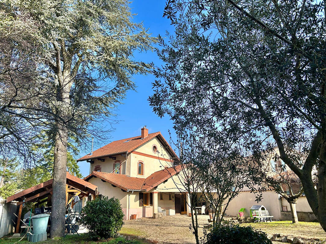 Maison à FLEURIE