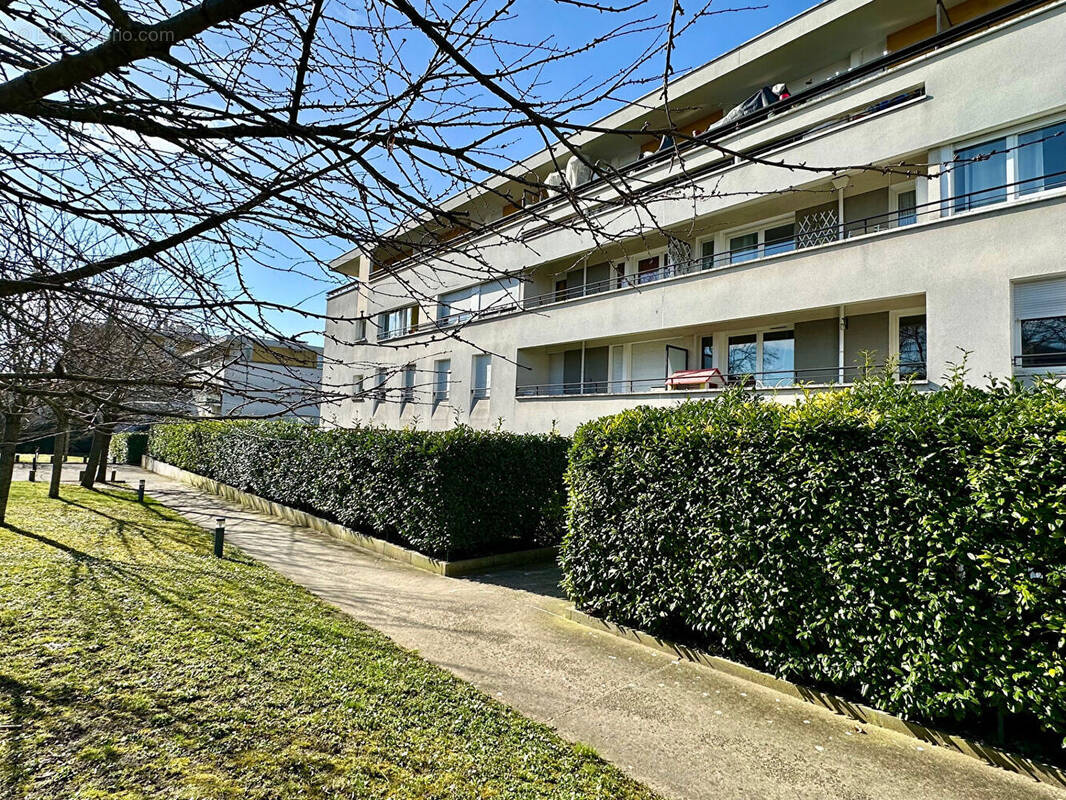 Appartement à MONTREUIL