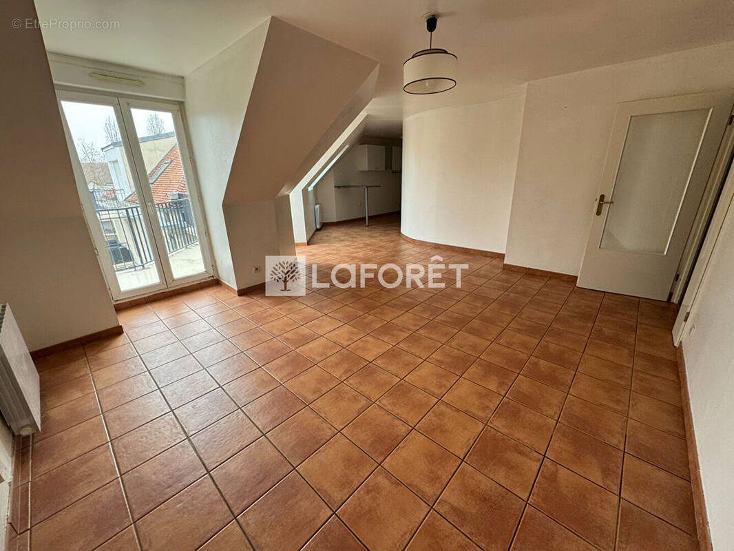 Appartement à BEAUMONT-SUR-OISE