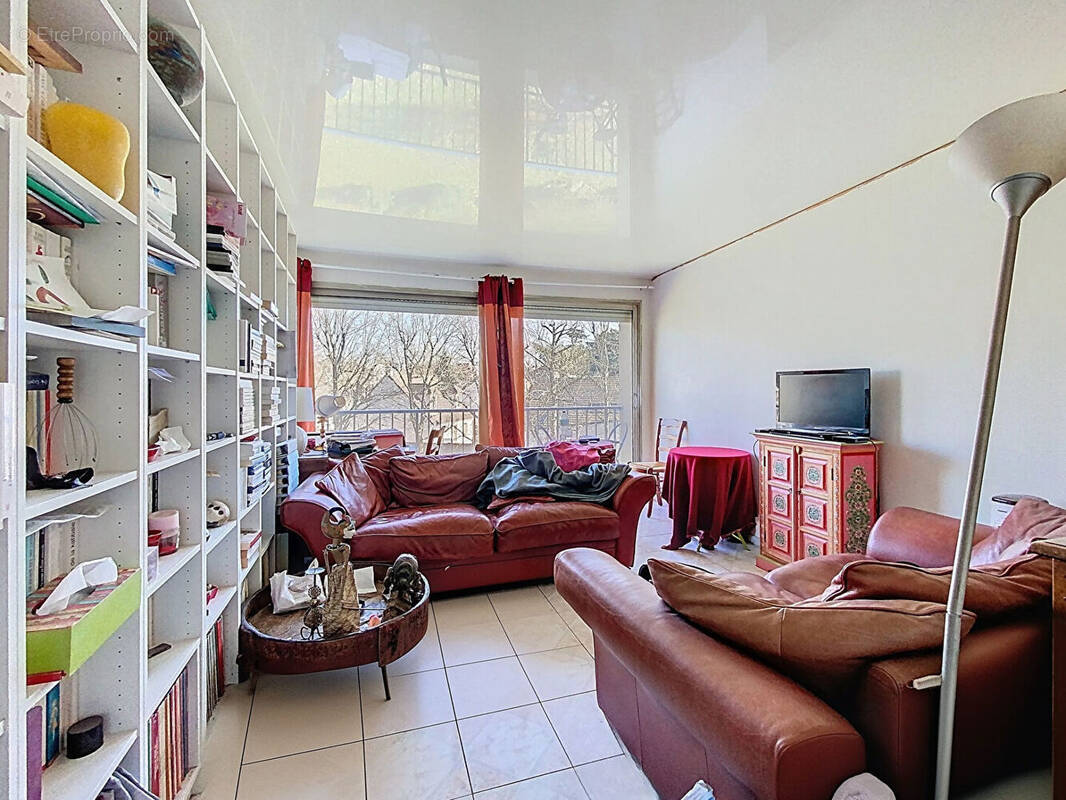 Appartement à LIMEIL-BREVANNES