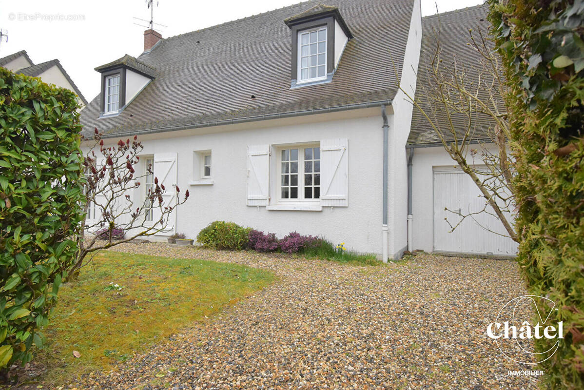 Maison à SENLIS