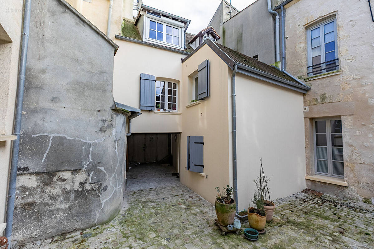 Maison à SENLIS