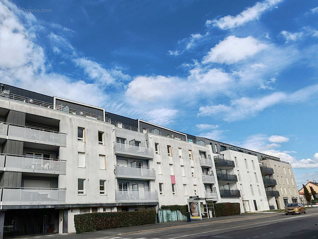 Appartement à SAINT-SEBASTIEN-SUR-LOIRE