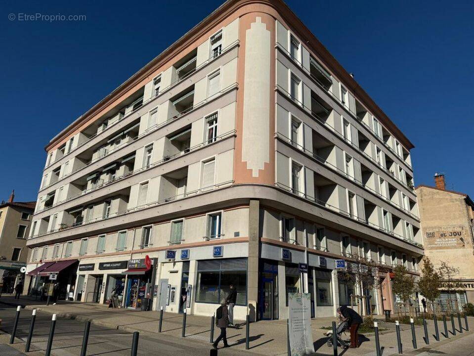 Appartement à ROMANS-SUR-ISERE