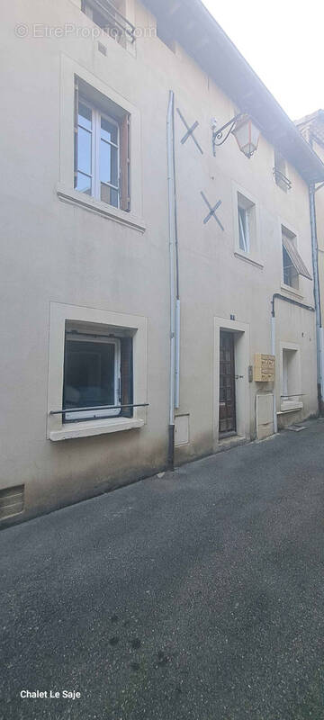 Appartement à TOURNON-SUR-RHONE