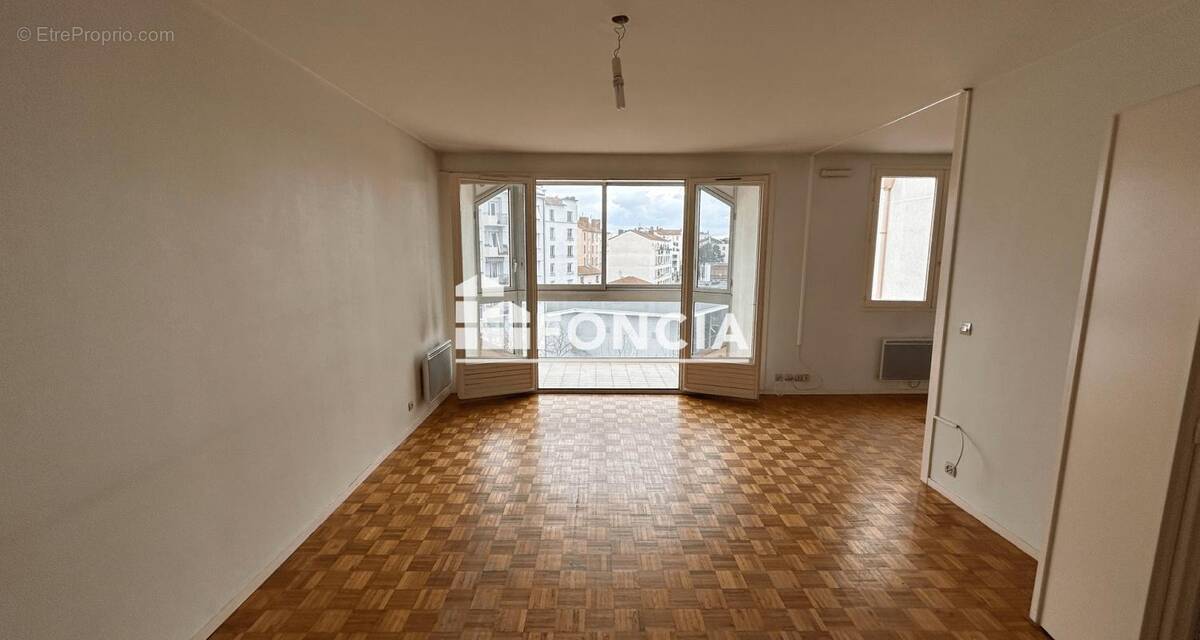 Appartement à LYON-3E