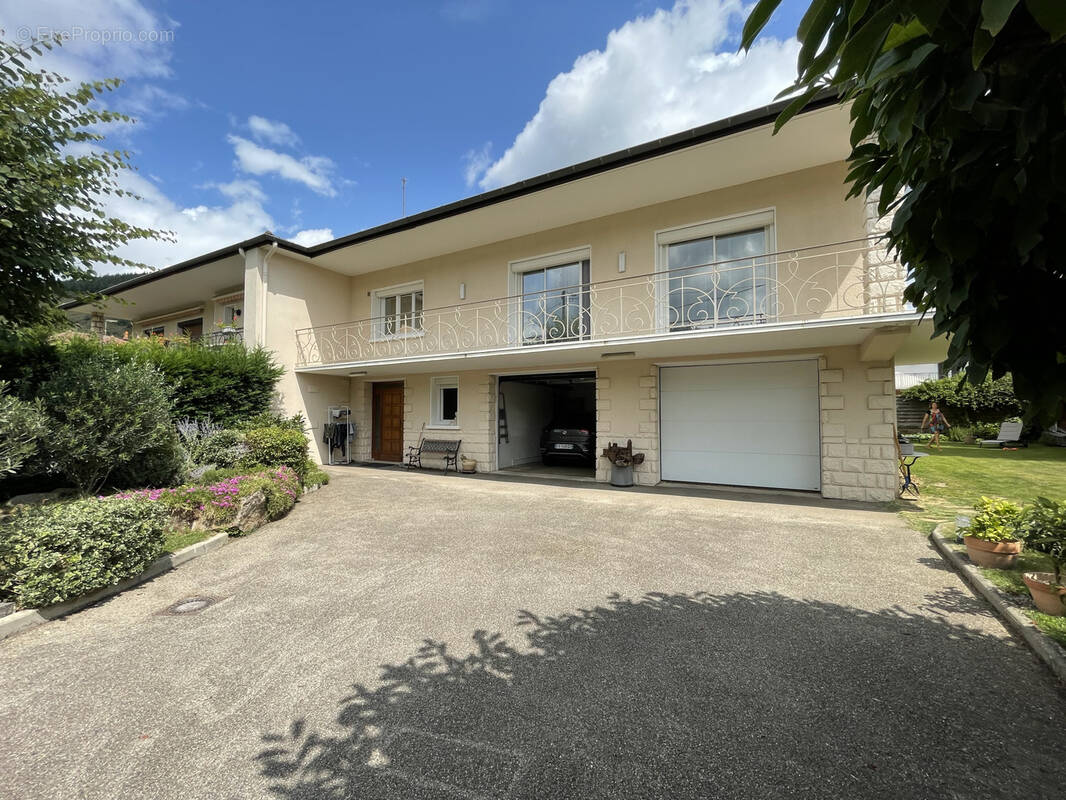 Maison à UNIEUX