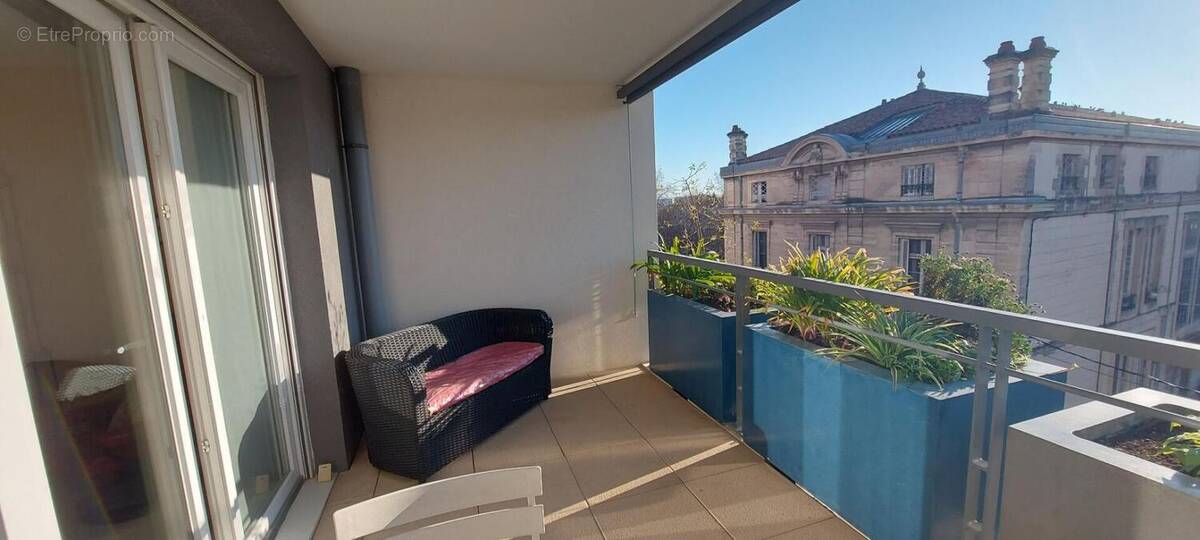 Appartement à NIMES