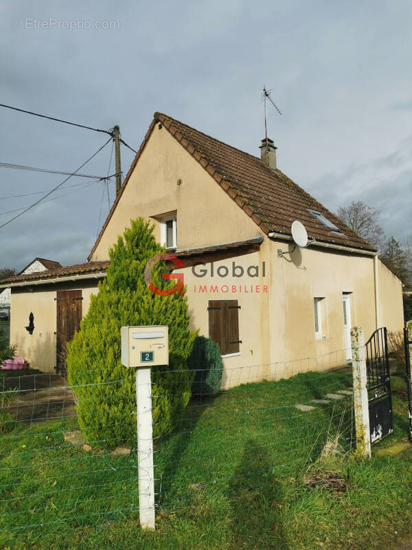 Maison à SAINT-HILAIRE