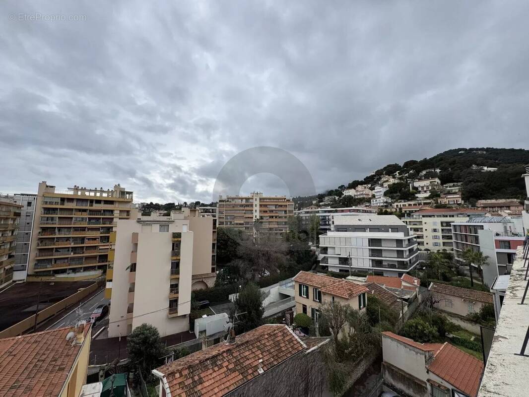 Appartement à ROQUEBRUNE-CAP-MARTIN