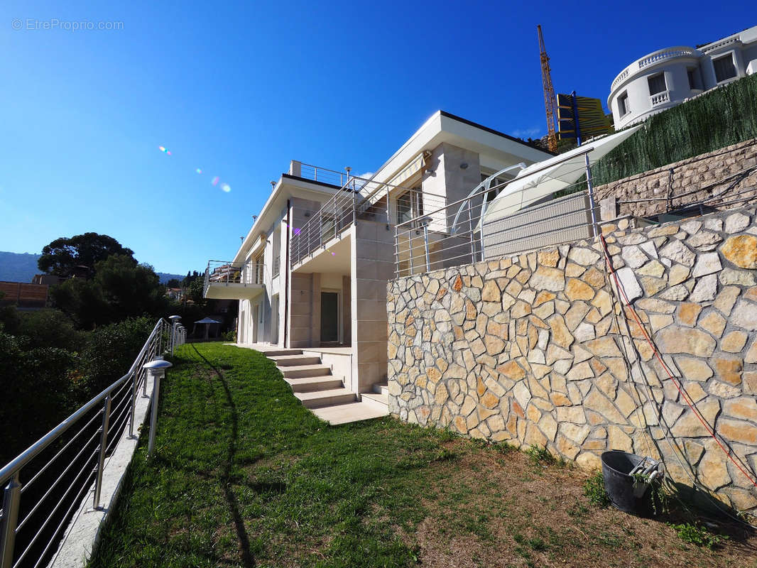 Maison à BEAUSOLEIL