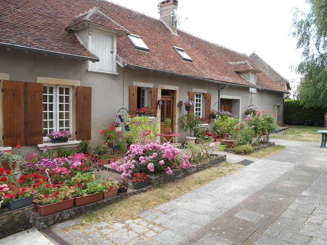 Maison à BRAIZE