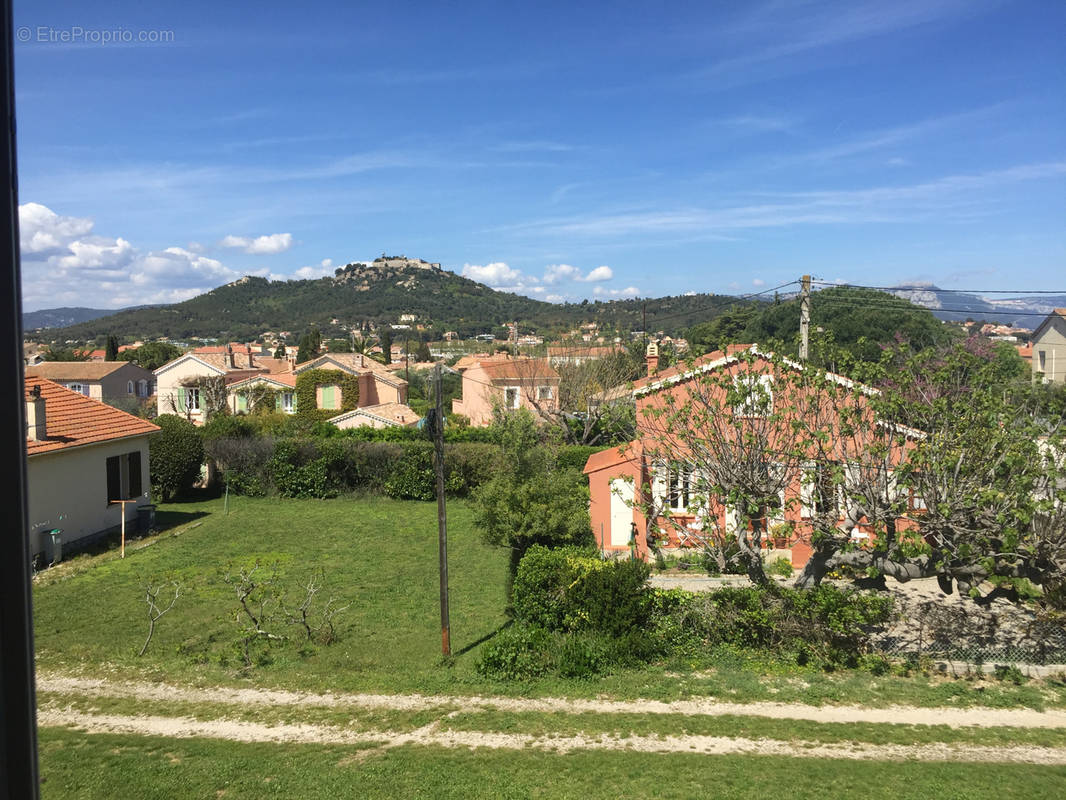 Appartement à SIX-FOURS-LES-PLAGES