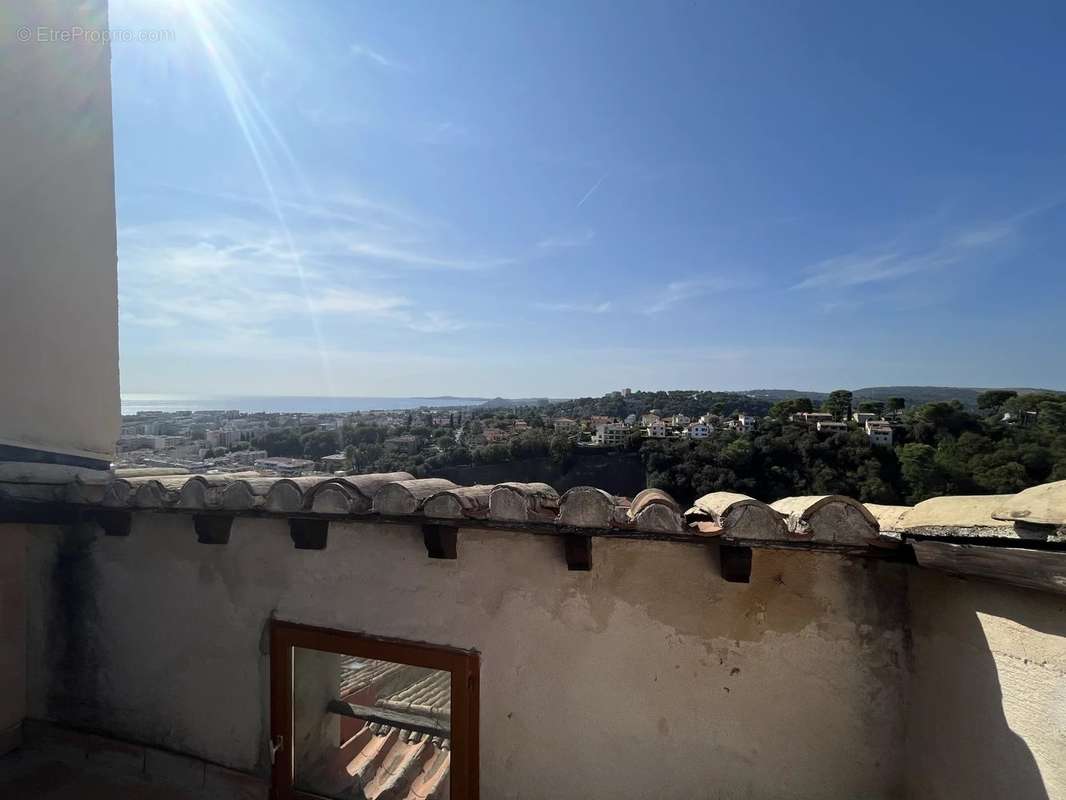 Maison à CAGNES-SUR-MER