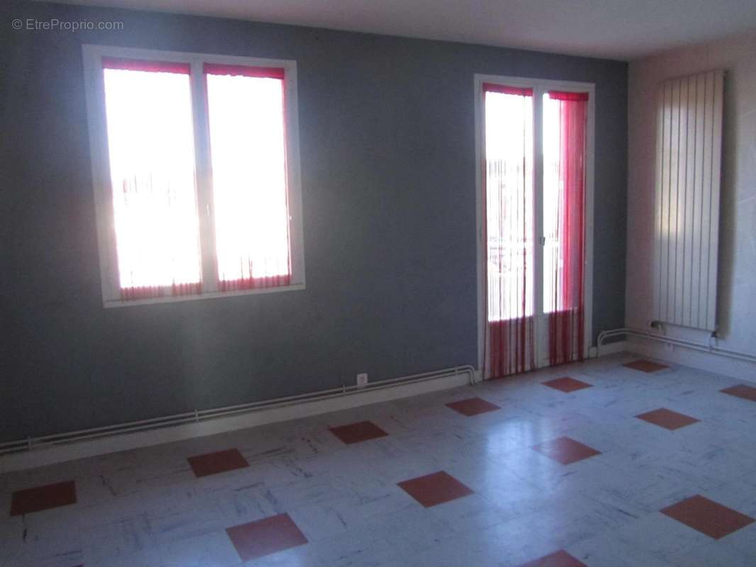 Appartement à COSNE-COURS-SUR-LOIRE