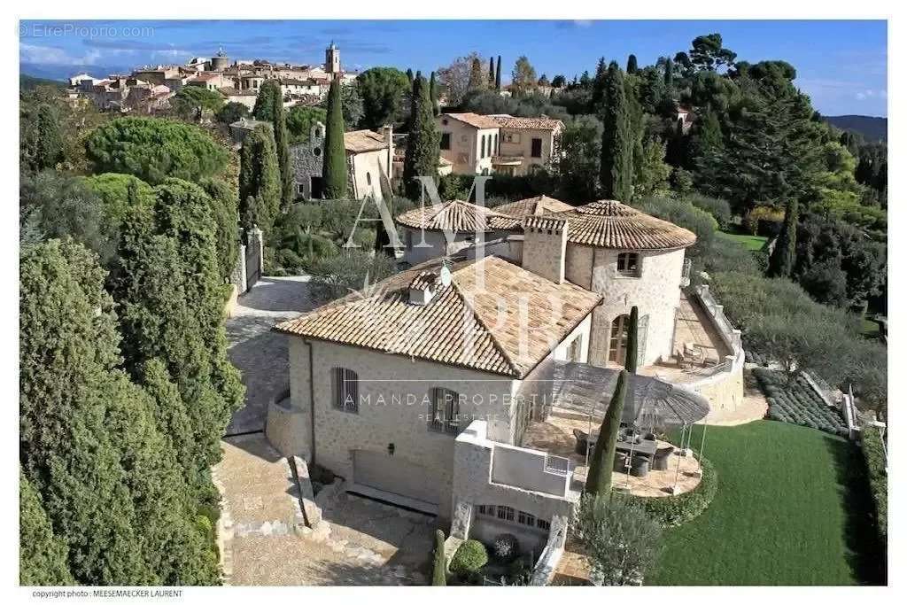 Maison à MOUGINS