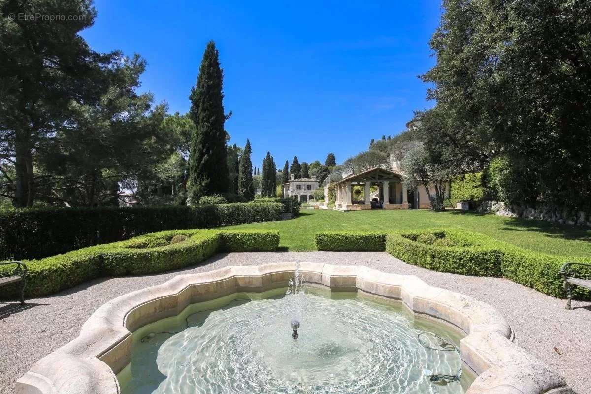 Maison à MOUGINS