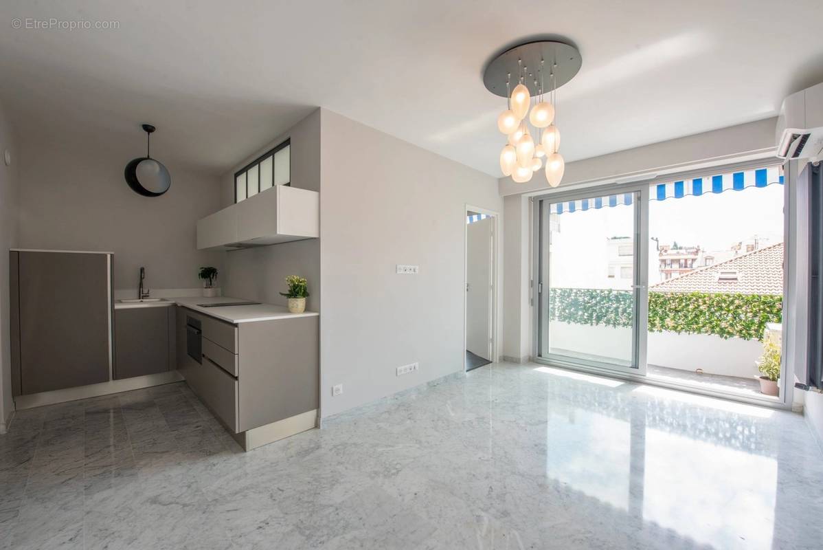 Appartement à NICE