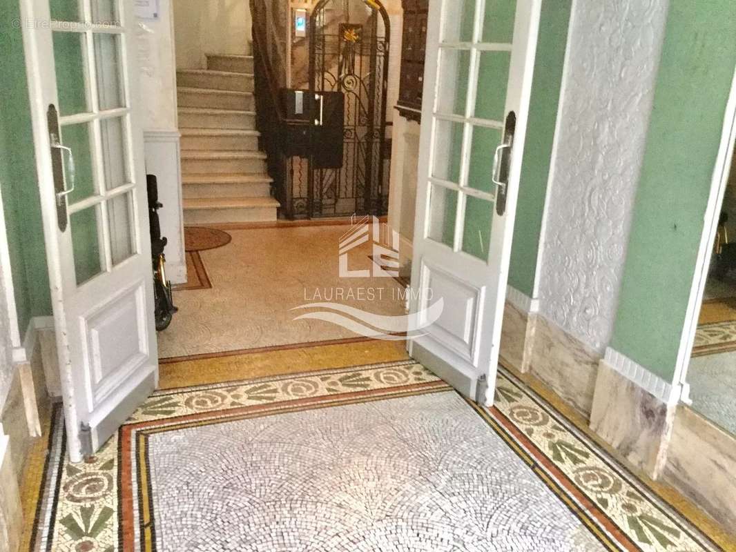 Appartement à NICE