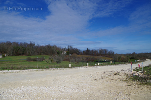 Terrain à PERIGUEUX