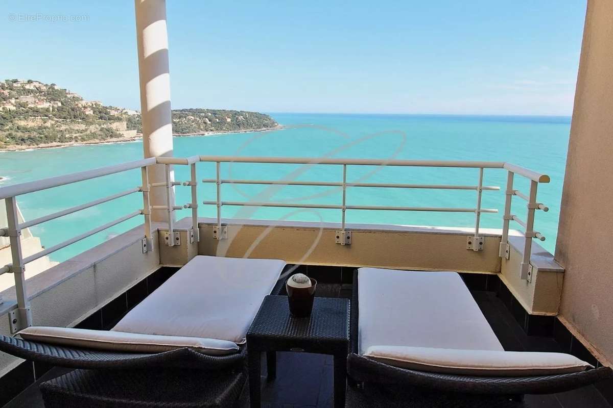 Appartement à ROQUEBRUNE-CAP-MARTIN