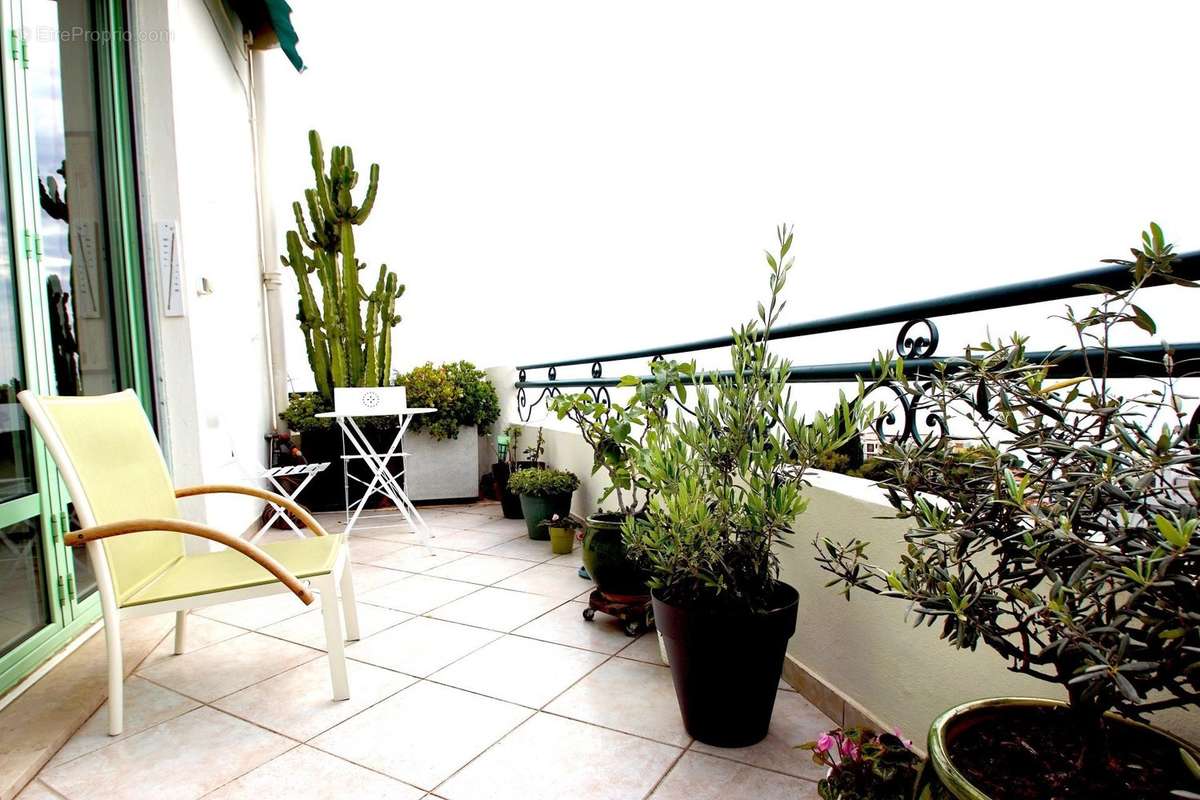 Appartement à NICE