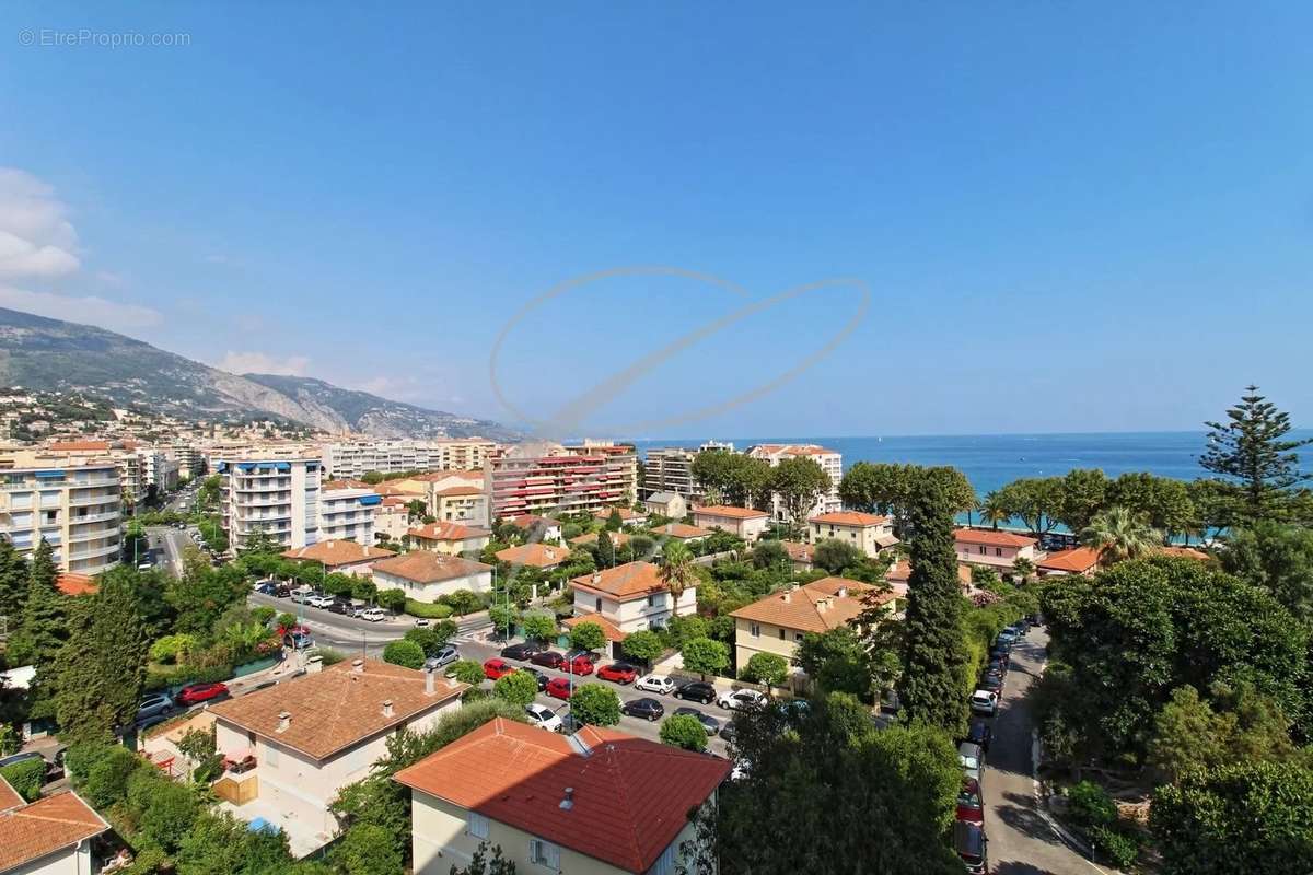 Appartement à MENTON