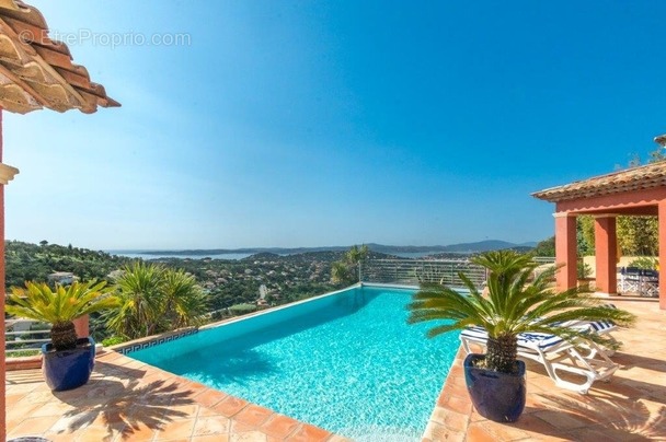 Maison à SAINTE-MAXIME