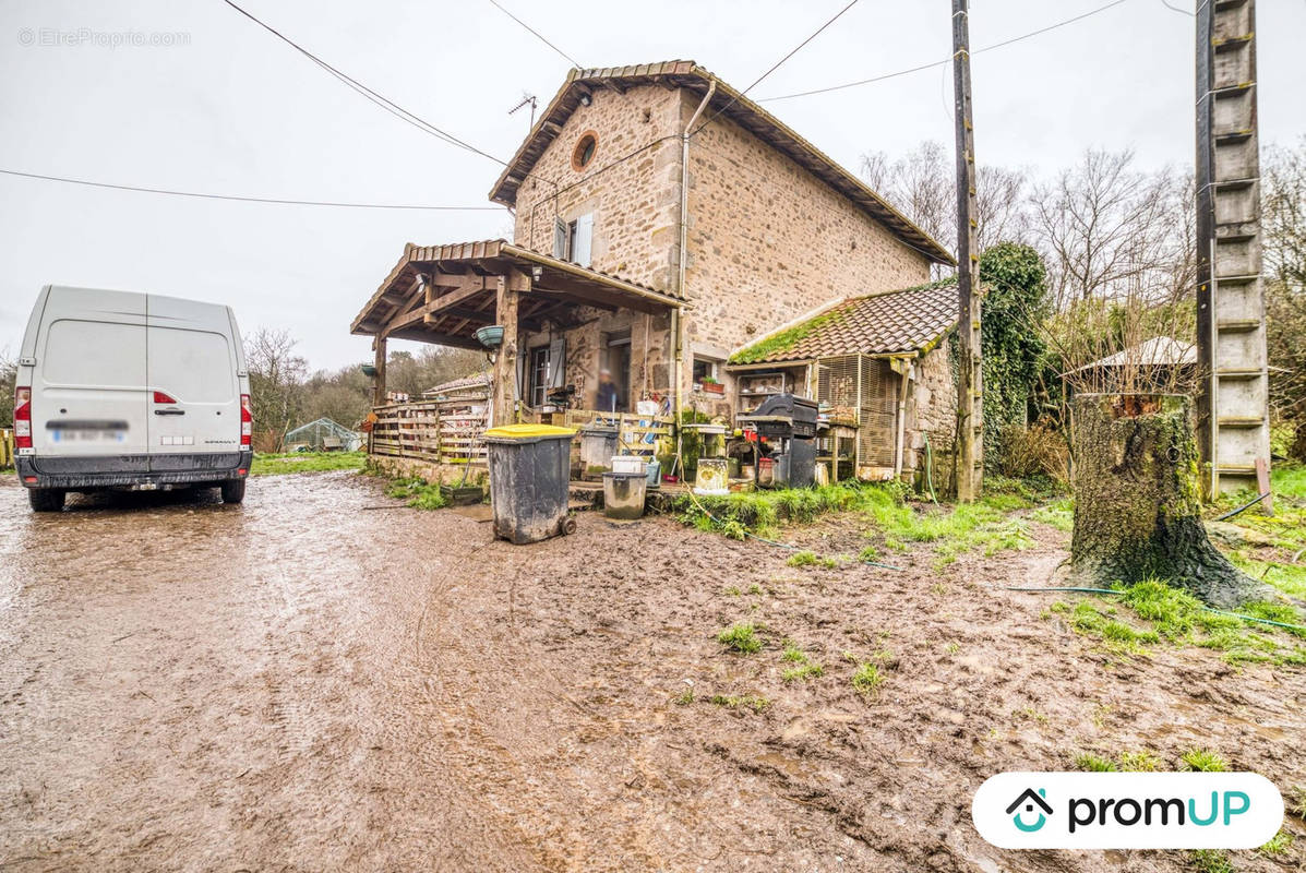 Maison à CHAMBORET