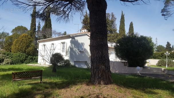 Maison à MOUGINS