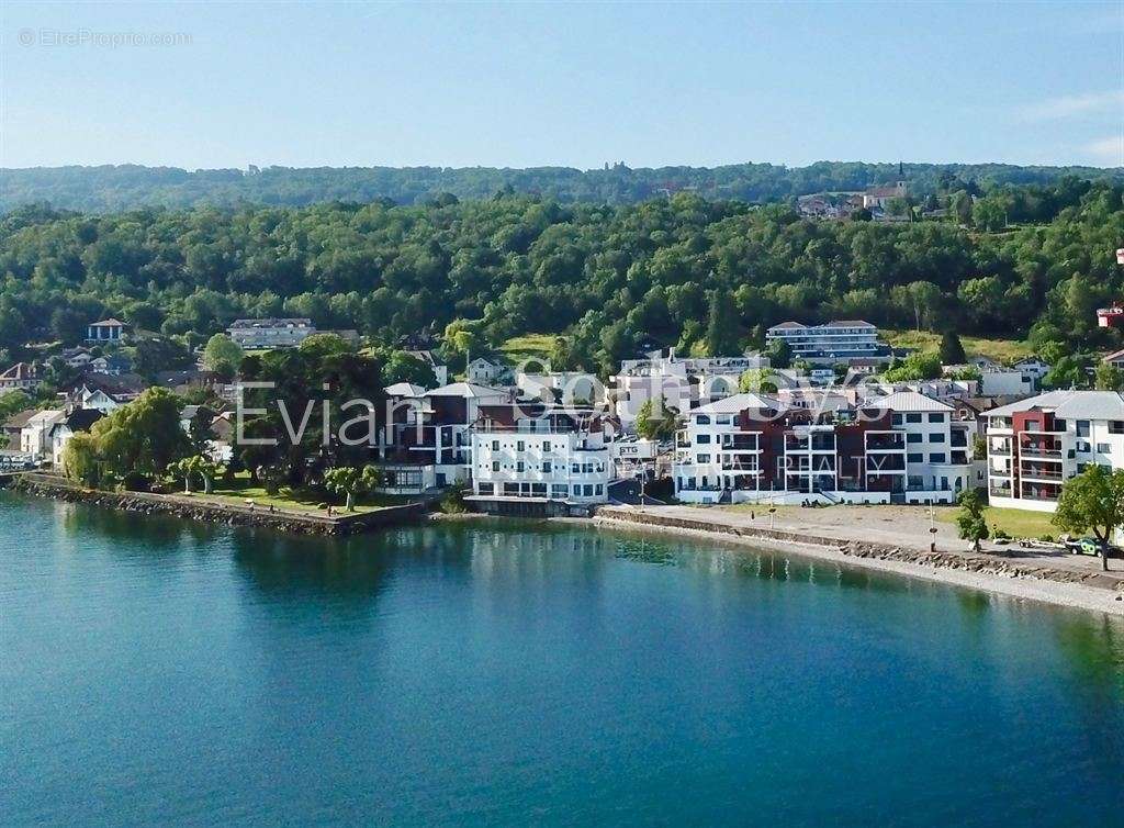 Appartement à EVIAN-LES-BAINS